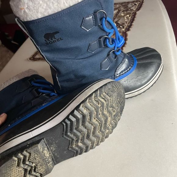 Sorel Kids Blue and Black Snow Boots - Picture 9 of 9